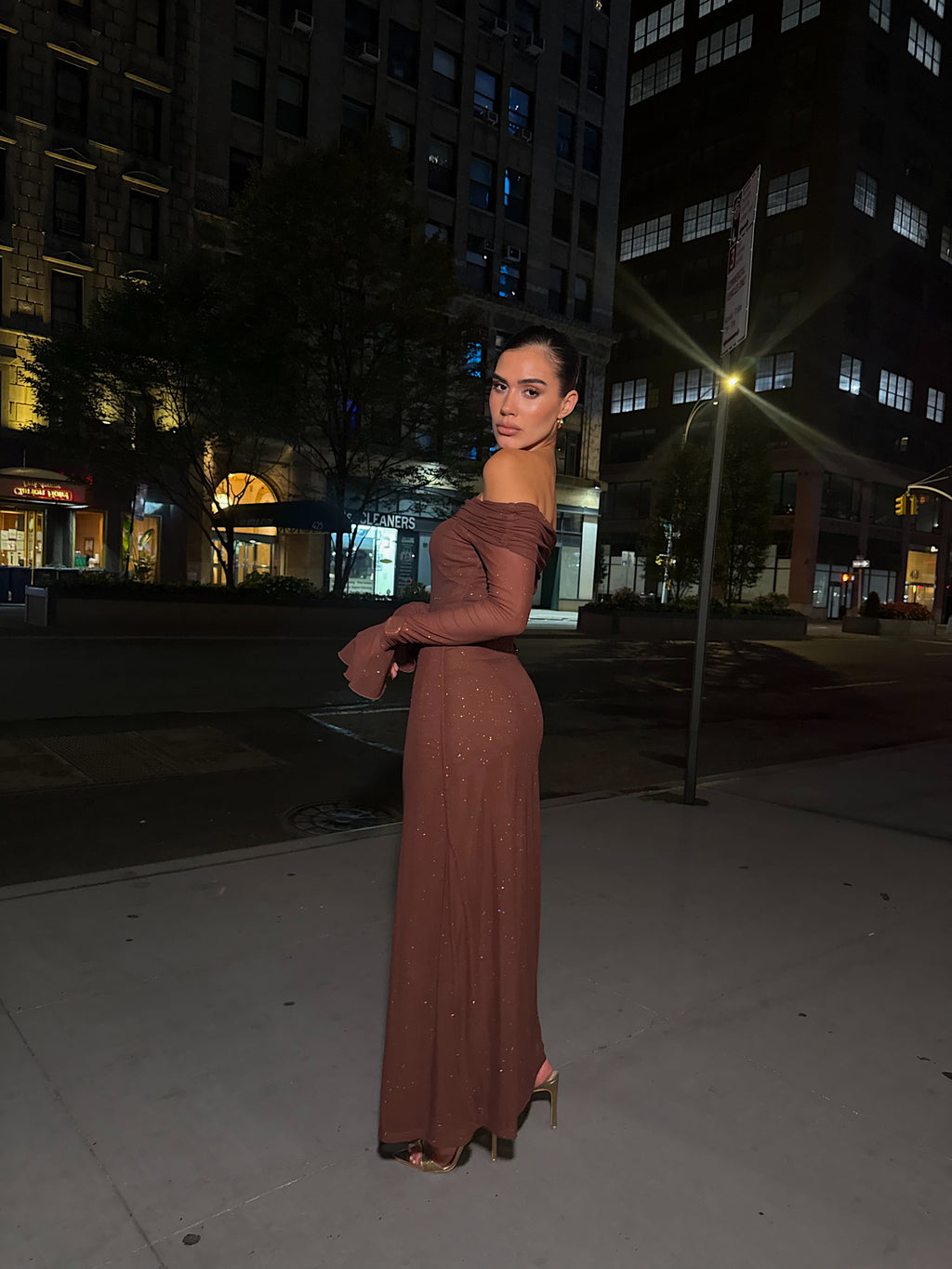 Fama dress